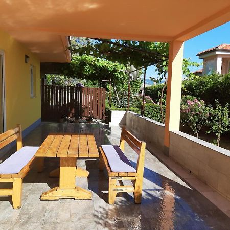 Cozy Apartments With Sea View Нови-Винодолски Экстерьер фото