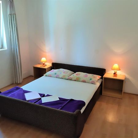 Cozy Apartments With Sea View Нови-Винодолски Экстерьер фото