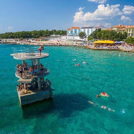Cozy Apartments With Sea View Нови-Винодолски Экстерьер фото