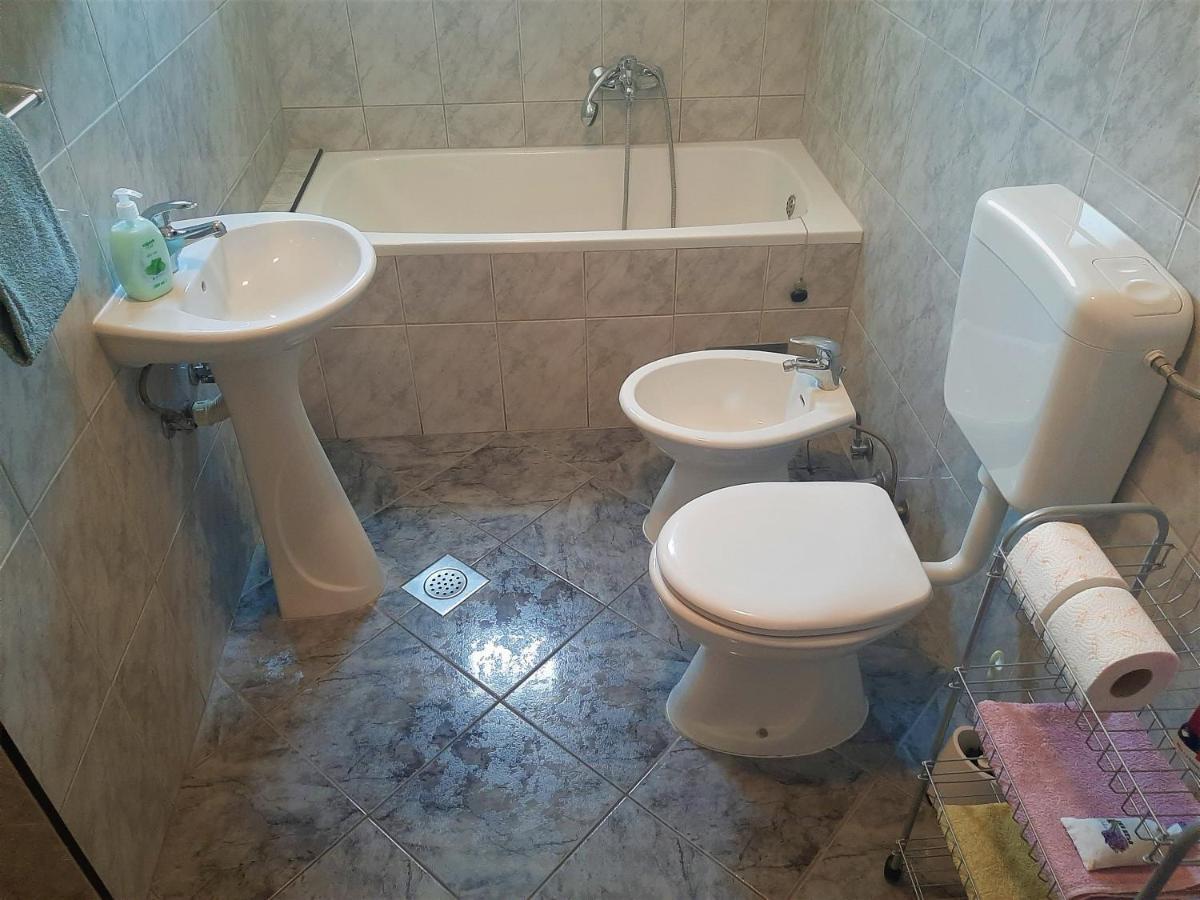 Cozy Apartments With Sea View Нови-Винодолски Экстерьер фото